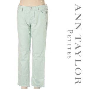 Ann Taylor Petites • Modern Kick Crop Jeans